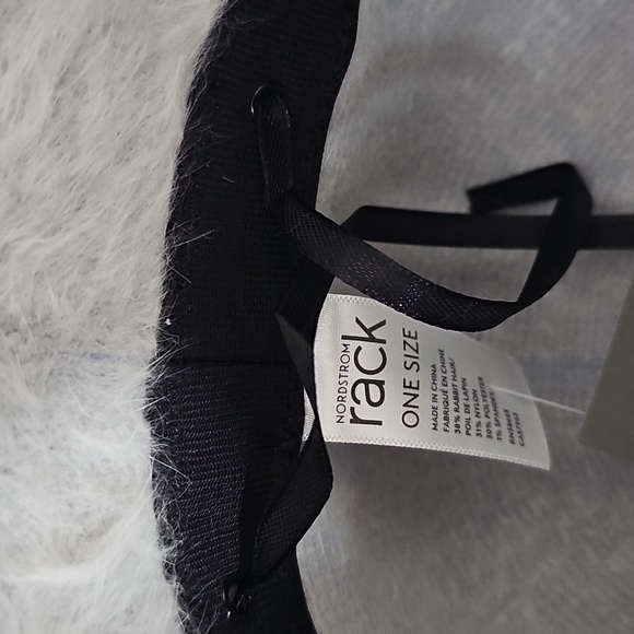 NWT Faux Fur Cloche Fuzzy Light Grey Adjustable Bucket Hat - Picture 5 of 9